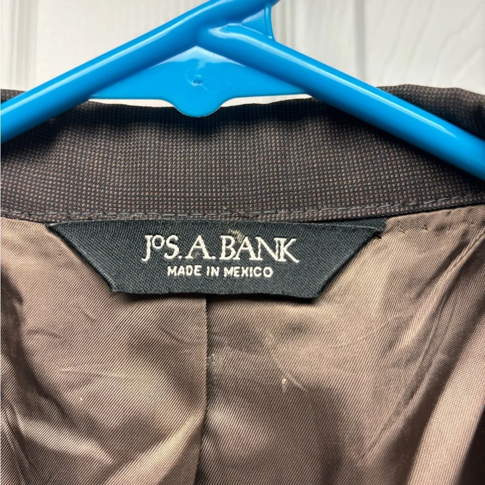 Jos. A. Bank Signature Collection Men’s Wool Blazer – Dark Brown (44R)